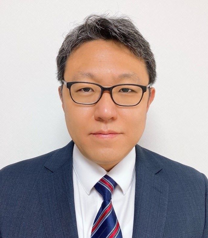 Kwang Tae Lee 사진