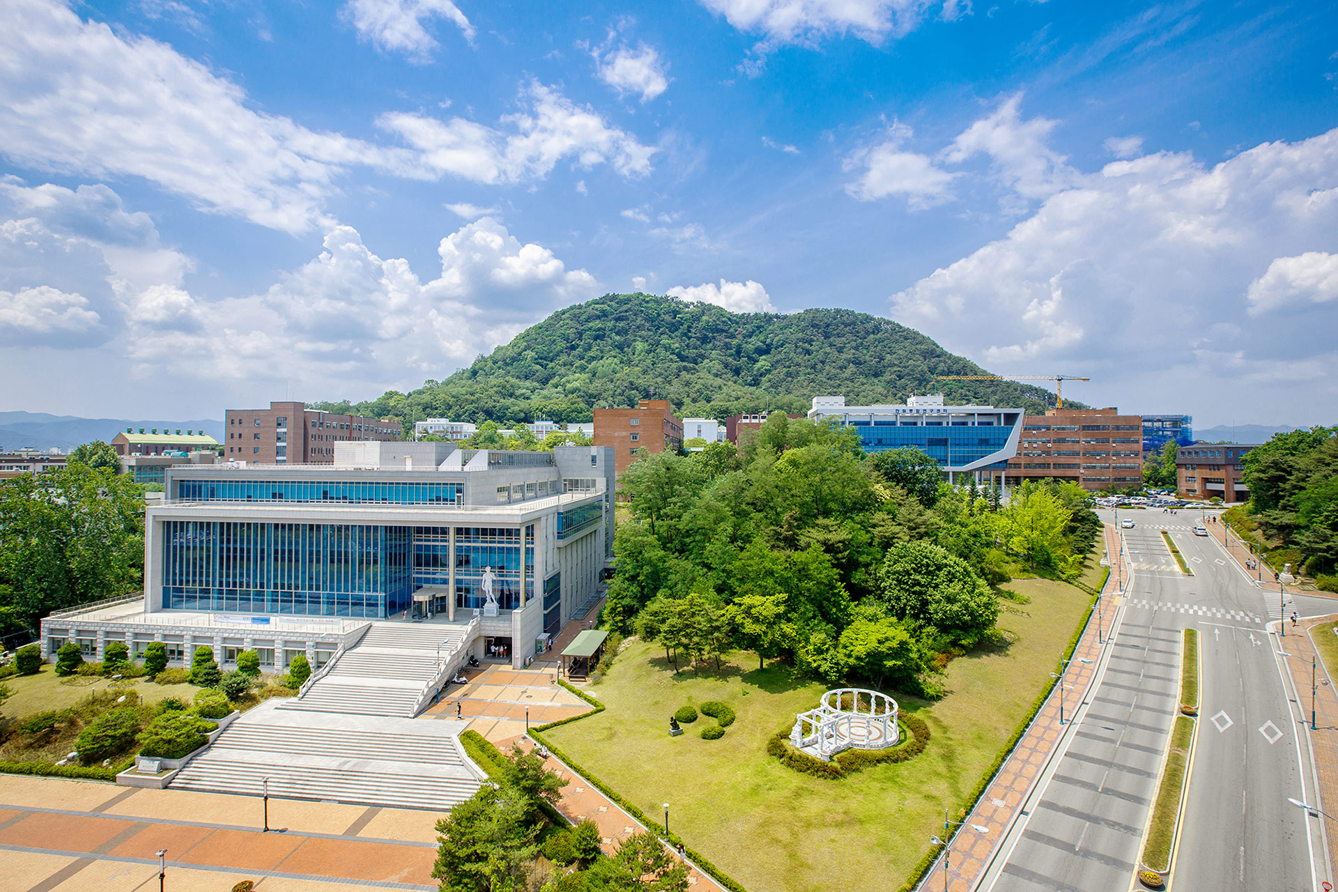 한림대학교
